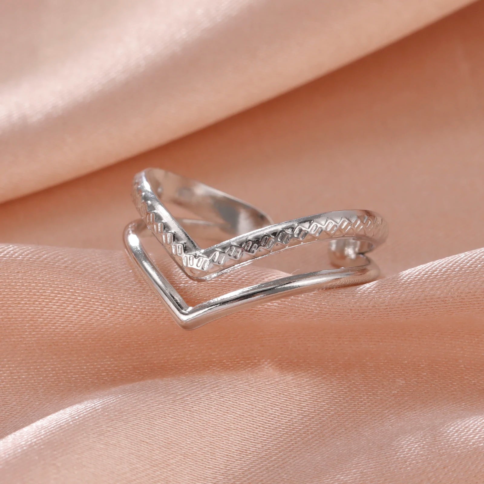 Skyrim Minimalist V Shape Double Layers Rings Women Stainless Steel Open Finger Ring Band 2025 Kpop Jewelry